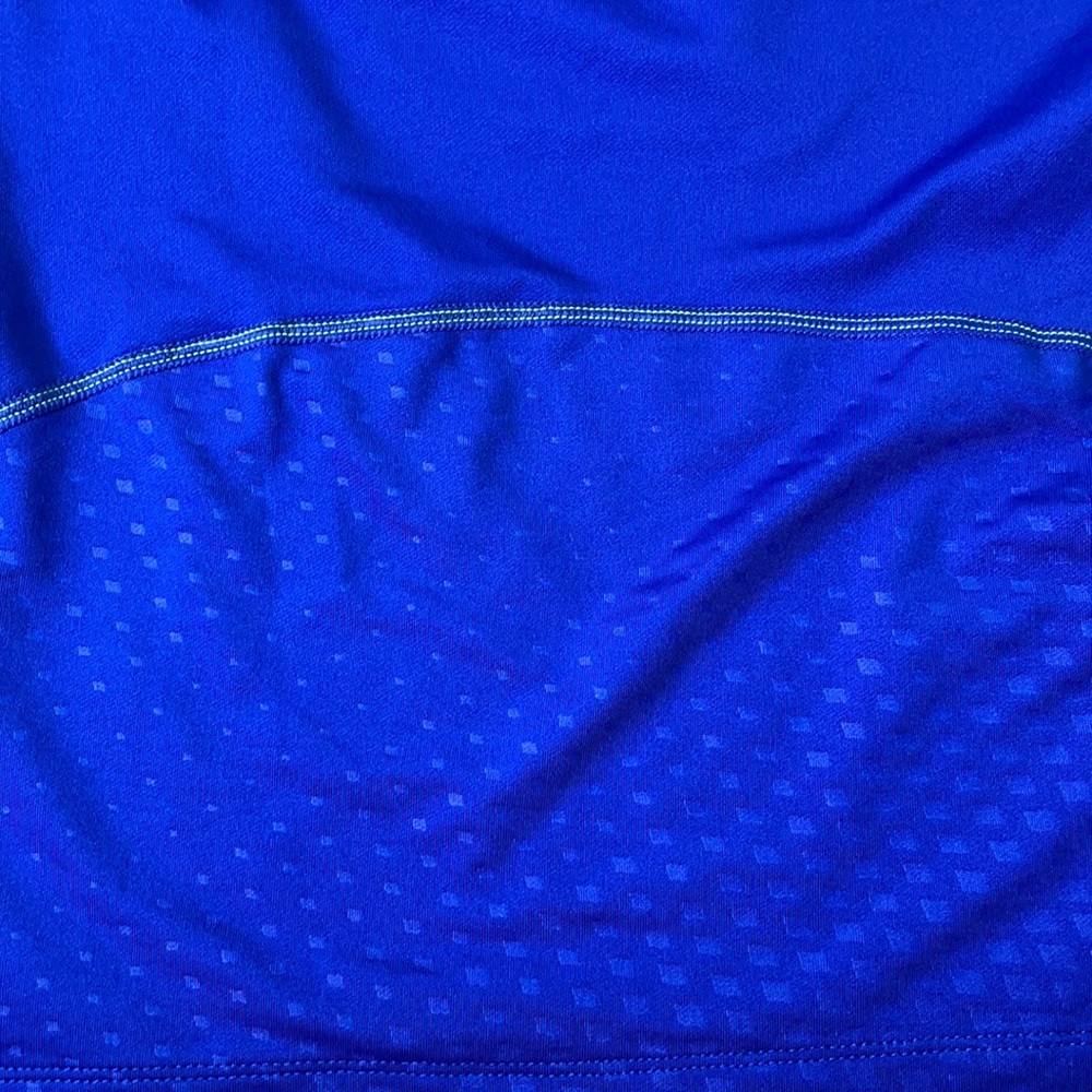 Hind Performance Tee - image 7